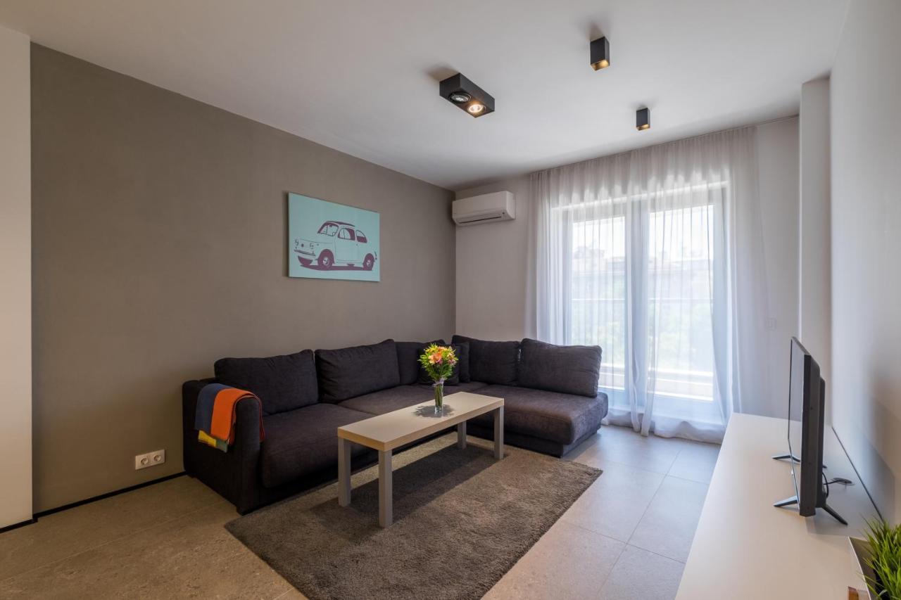 City Apartments - Mall Of Sofia & Metro Station Dış mekan fotoğraf