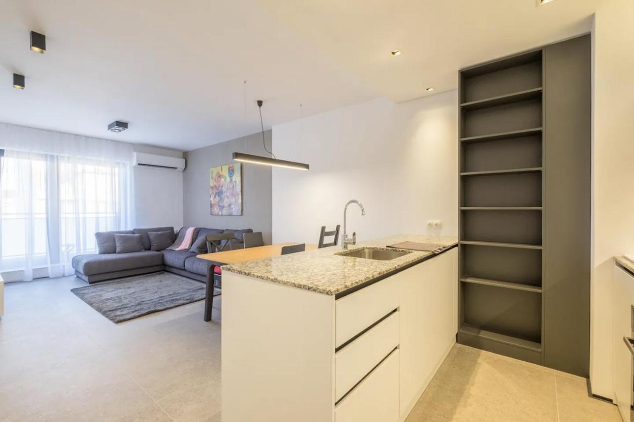City Apartments - Mall Of Sofia & Metro Station Dış mekan fotoğraf